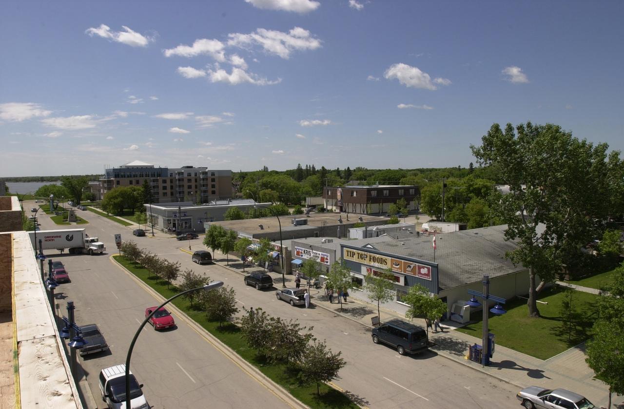 Lakeview Gimli Resort Экстерьер фото