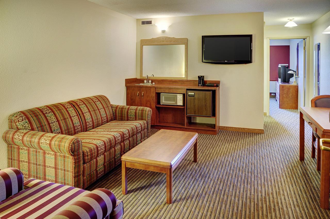 Lakeview Gimli Resort Экстерьер фото